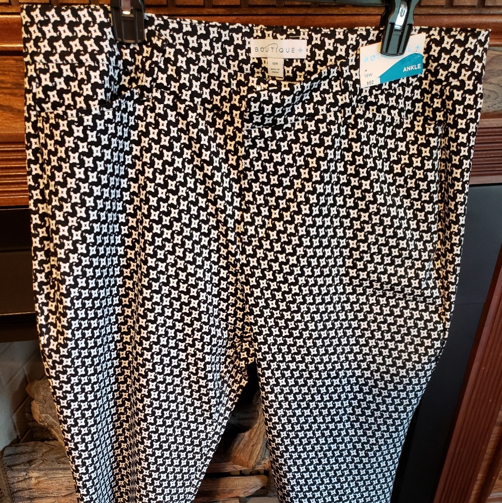 Ankle Pants